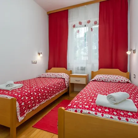 Maria Apartmán *